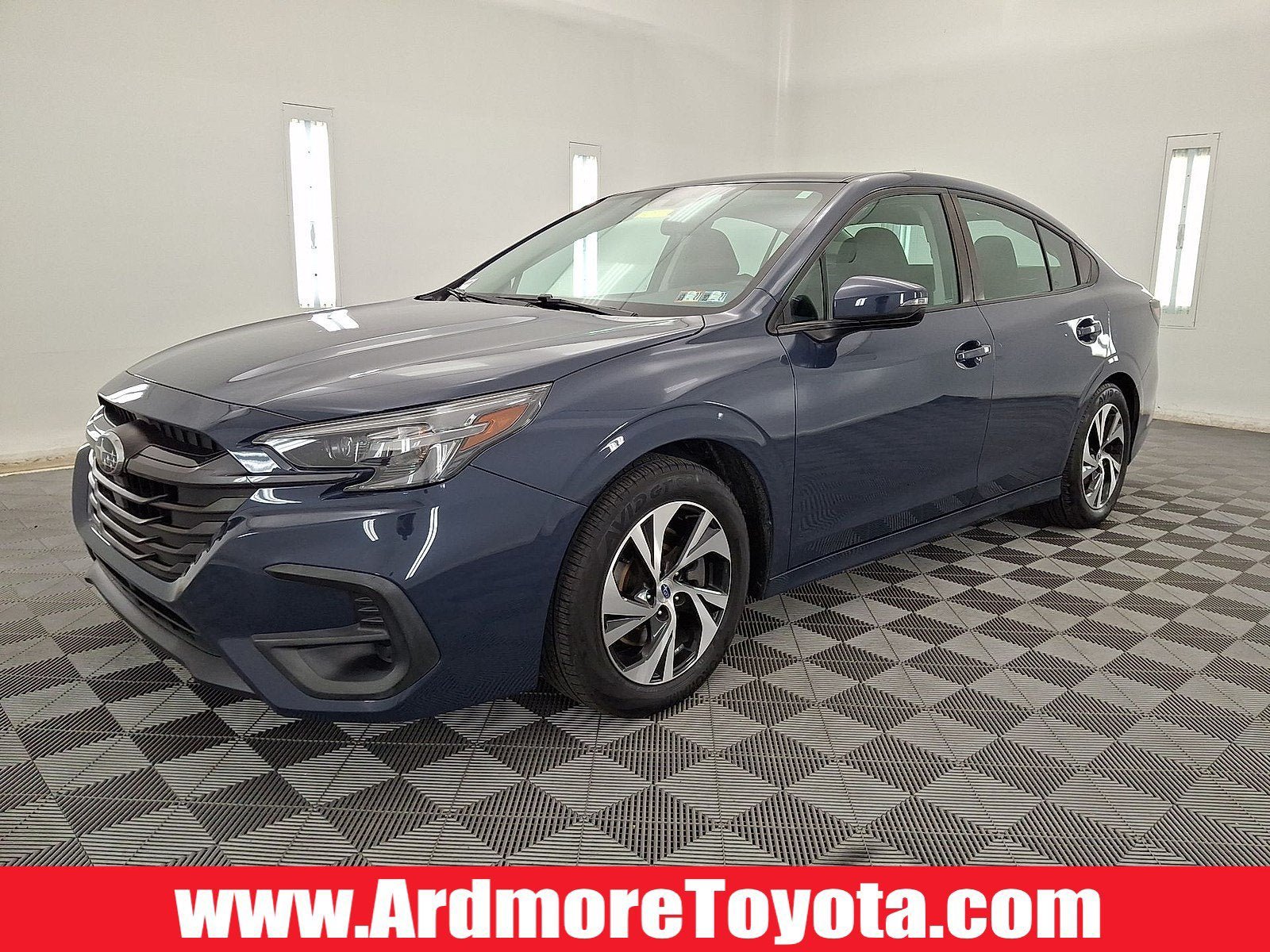 Used 2023 Subaru Legacy Premium AWD/4WD image 1