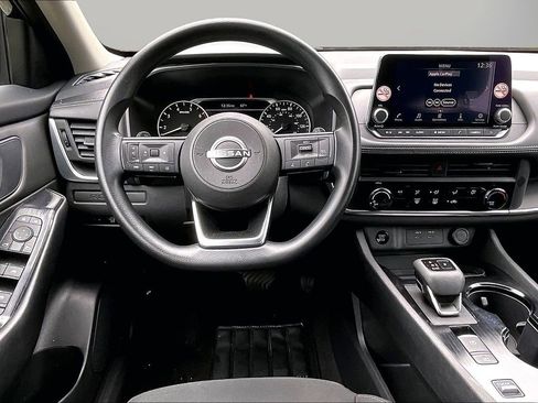 Used 2024 Nissan Rogue S FWD image 12