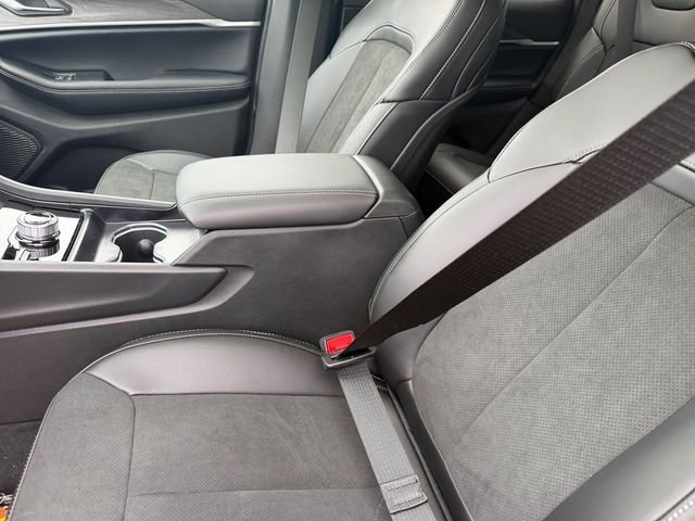 New 2026 Jeep Grand Cherokee Altitude AWD/4WD image 14