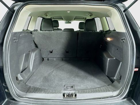 Used 2018 Ford Escape SE image 31