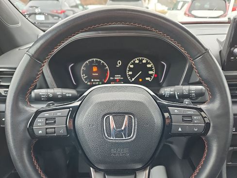 Used 2025 Honda Pilot TrailSport image 21