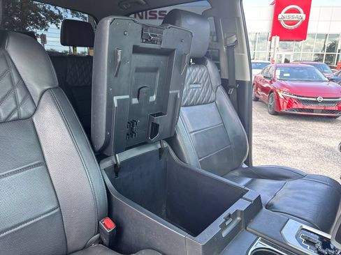 Used 2019 Toyota Tundra Platinum AWD/4WD image 51