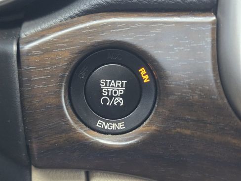 Used 2015 Jeep Grand Cherokee Laredo w/ Quick Order Package 23E RWD image 26