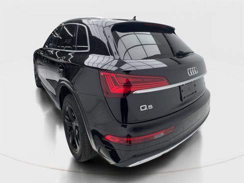 Used 2023 Audi Q5 2.0T Premium w/ Convenience Package AWD/4WD image 10