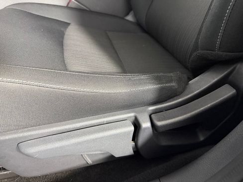 Used 2025 Nissan Sentra SV w/ All-Weather Package FWD image 23