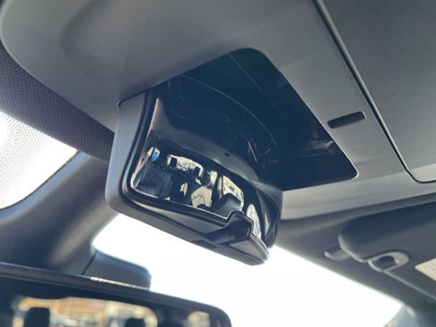 New 2026 Chrysler Pacifica Select image 32