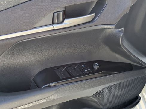 Used 2025 Toyota Camry LE image 15