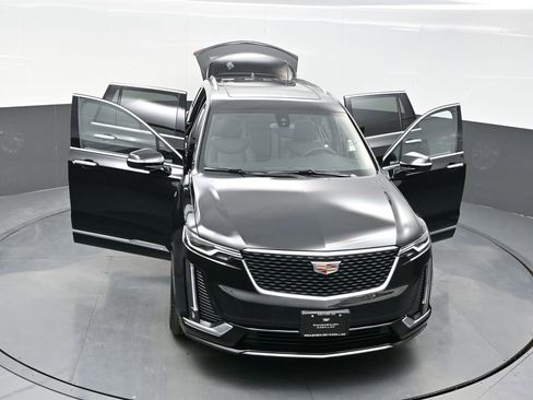 New 2025 Cadillac XT6 Luxury w/ LPO, Floor Liner Package image 34