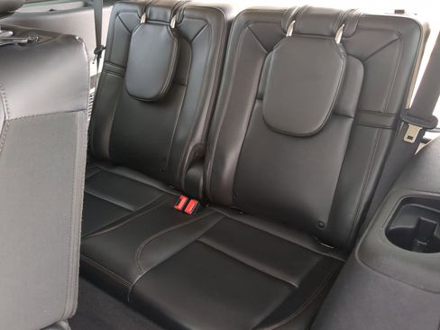 Used 2023 Lincoln Aviator Reserve image 23