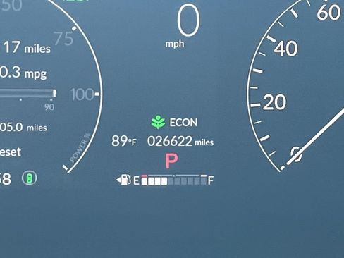 Used 2024 Honda CR-V Sport Touring image 19