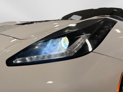 Used 2017 Chevrolet Corvette Stingray Coupe w/ Carbon Flash Badge Package RWD image 14