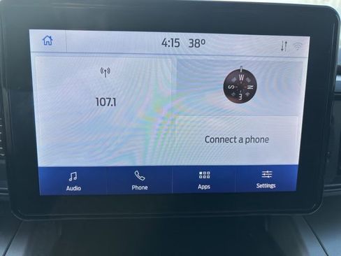 Used 2022 Ford Explorer XLT image 28