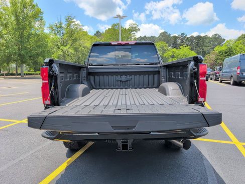 New 2026 Chevrolet Silverado 2500 High Country w/ High Country Premium Package AWD/4WD image 5