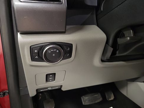 Used 2019 Ford F250 XLT w/ XLT Value Package AWD/4WD image 31