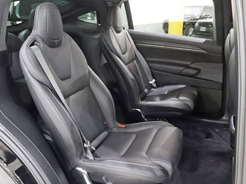 Used 2023 Tesla Model X Plaid image 25