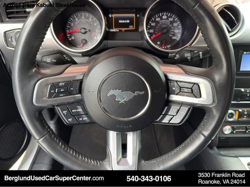 Used 2022 Ford Mustang GT image 18