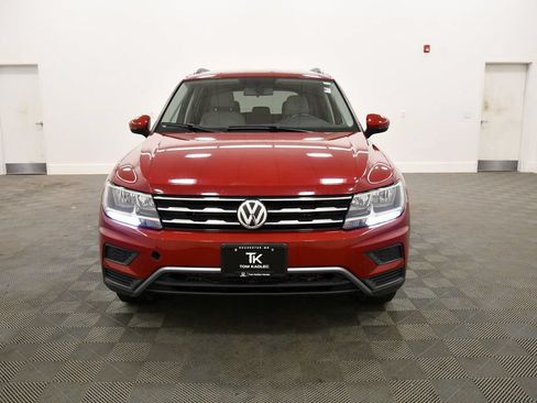 Used 2019 Volkswagen Tiguan SE AWD/4WD image 11