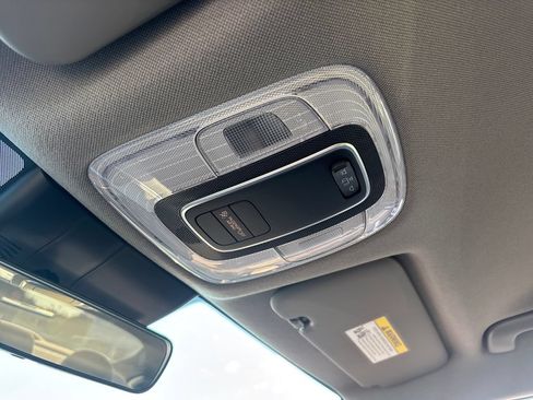 New 2026 Hyundai Elantra SE FWD image 7