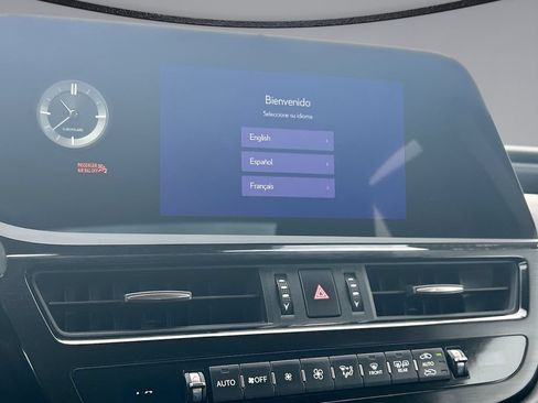 Used 2025 Lexus ES 350 w/ Premium Package FWD image 21