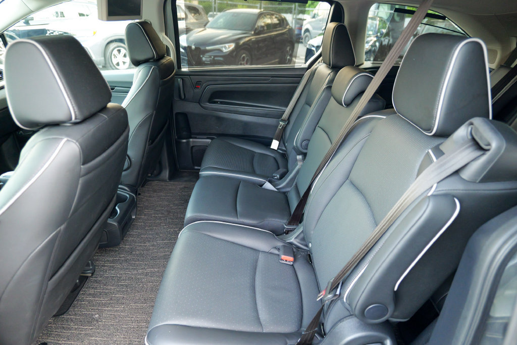 Used 2025 Honda Odyssey Elite image 25