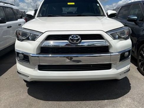 Used 2019 Toyota 4Runner Limited AWD/4WD image 2