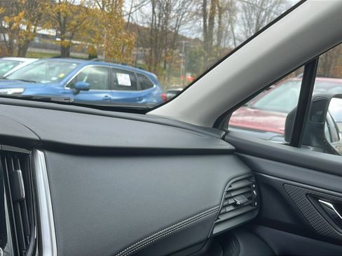 Certified 2021 Subaru Outback Premium image 19