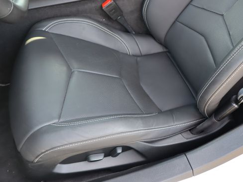 Used 2023 Chevrolet Corvette Z06 image 16