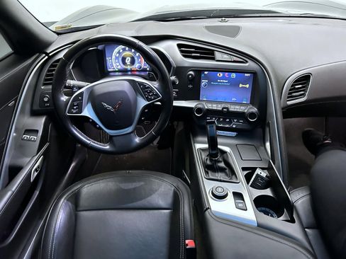 Used 2014 Chevrolet Corvette Stingray Coupe image 12