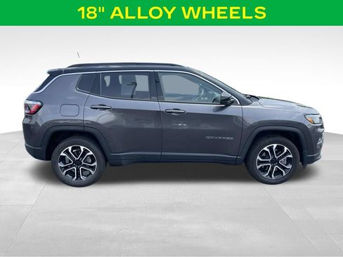 Used 2023 Jeep Compass Limited AWD/4WD image 6