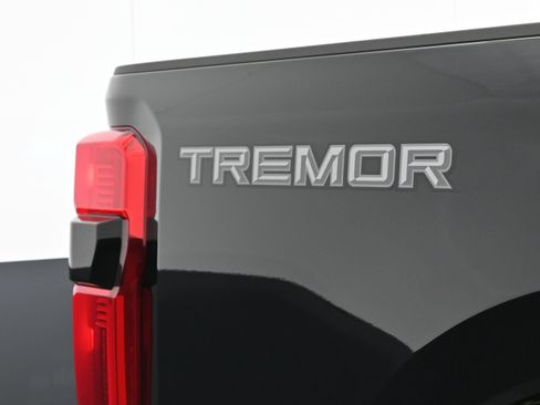 Used 2026 Ford F250 King Ranch w/ Tremor Off-Road Package AWD/4WD image 50