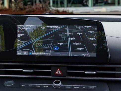 New 2026 Hyundai Elantra Sport FWD image 13