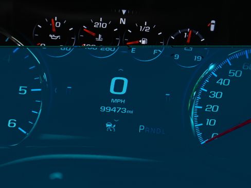 Used 2020 Chevrolet Suburban Premier AWD/4WD image 15