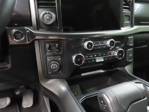 Used 2024 Ford F150 Lariat image 63