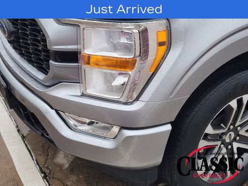 Used 2021 Ford F150 XL w/ STX Appearance Package RWD image 11