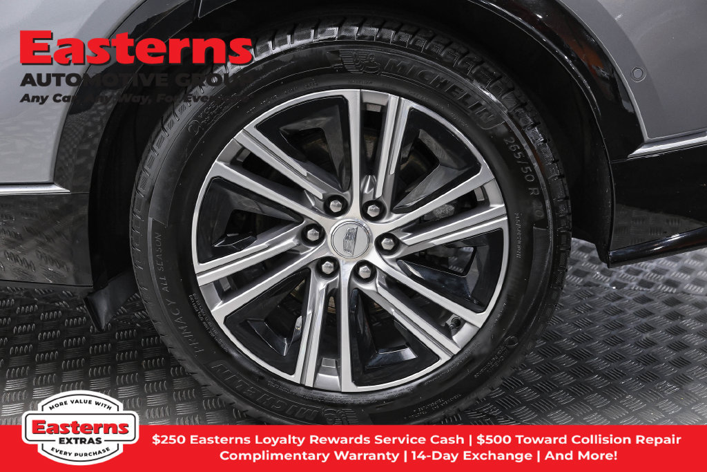 Used 2024 Cadillac Lyriq Luxury AWD/4WD image 9