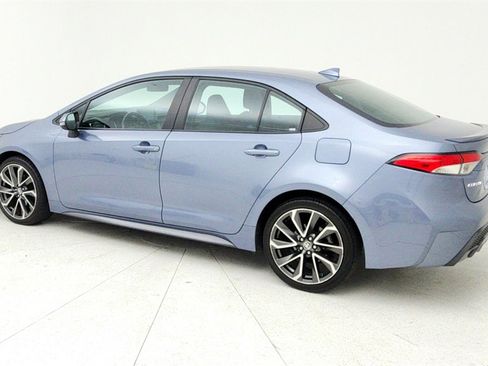 Used 2022 Toyota Corolla SE image 4