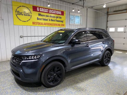 Used 2021 Kia Sorento S w/ Panoramic Sunroof Package AWD/4WD image 1