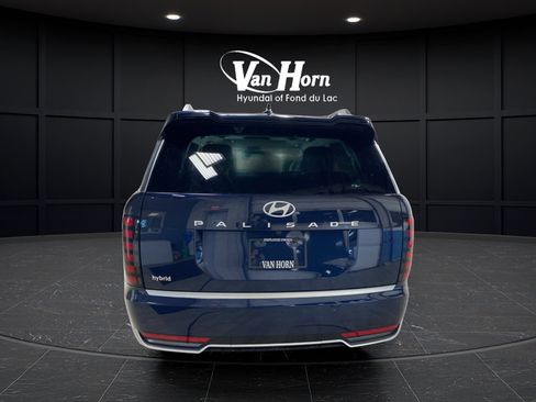 New 2026 Hyundai Palisade Calligraphy FWD image 6
