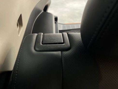 Used 2017 Nissan Rogue SL AWD/4WD image 19