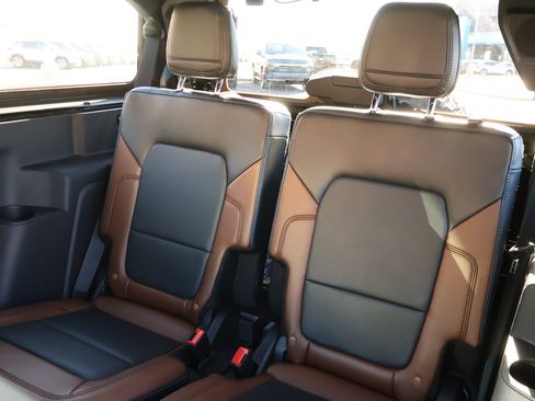 Used 2022 Ford Bronco Outer Banks w/ Sasquatch Package image 20