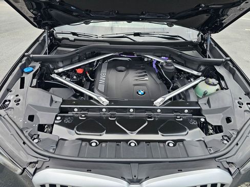 Used 2026 BMW X5 sDrive40i w/ Parking Assistance Package image 26