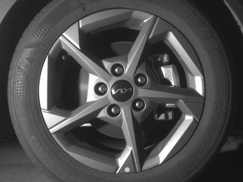 Used 2025 Kia K4 LXS FWD image 13