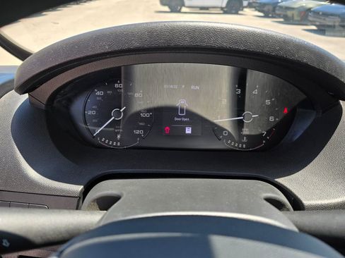 Used 2025 RAM ProMaster 2500 w/ Convenience Group image 21