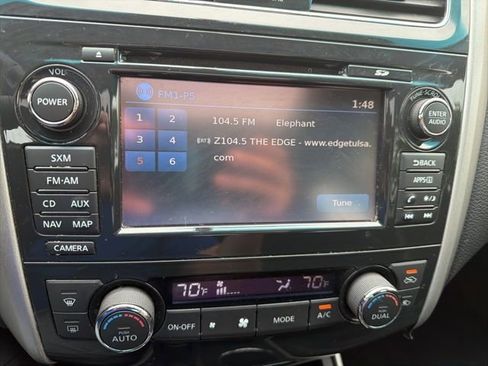 Used 2015 Nissan Altima 2.5 SV w/ Convenience Package FWD image 15