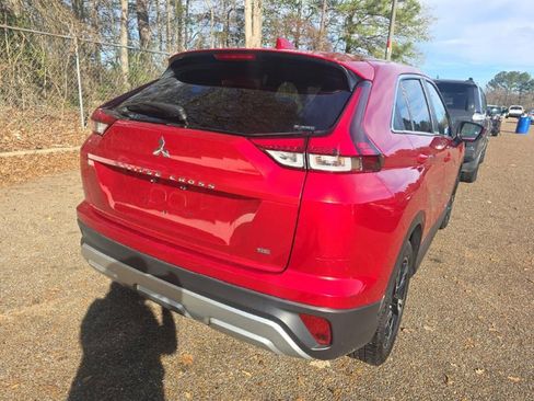 Used 2024 Mitsubishi Eclipse Cross SE image 4