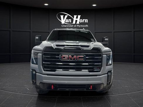 Used 2024 GMC Sierra 3500 AT4 w/ AT4 Premium Plus Package AWD/4WD image 8