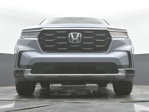 Used 2025 Honda Pilot Touring image 44