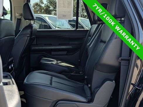 Certified 2022 Ford Expedition Max XLT image 15