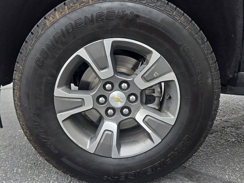 Used 2021 Chevrolet Colorado Z71 AWD/4WD image 13