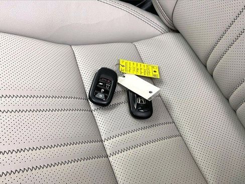 Certified 2026 Honda HR-V EX-L image 14